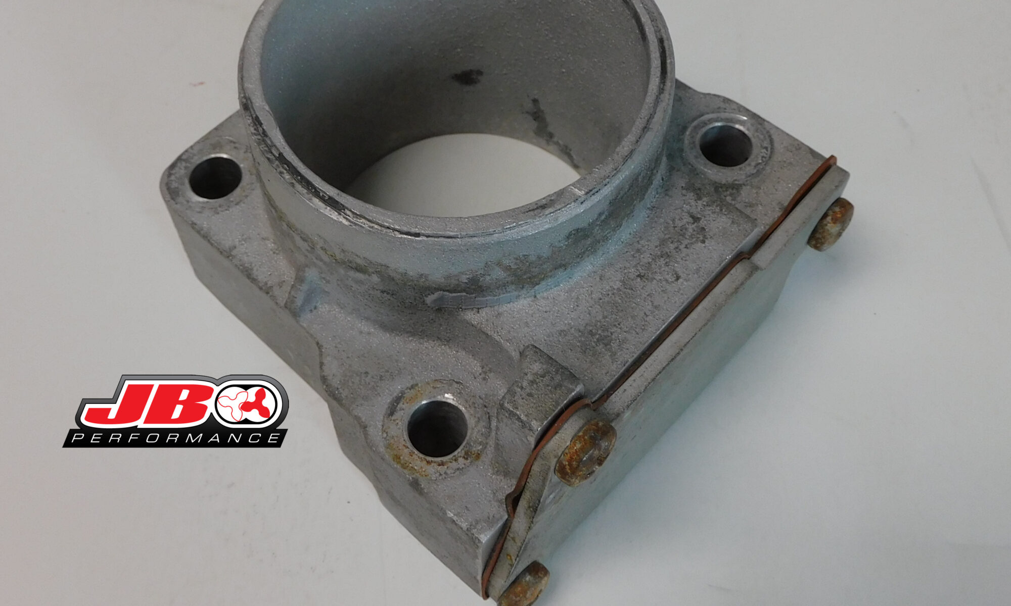 Throttle body