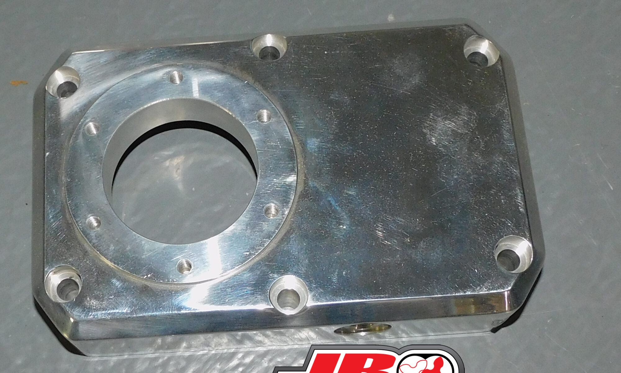 gear case cover